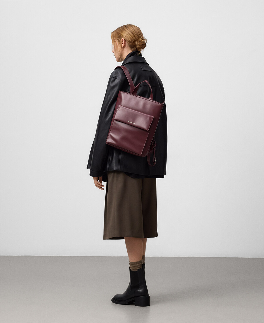 zaino donna con patta in pelle e non in pelle