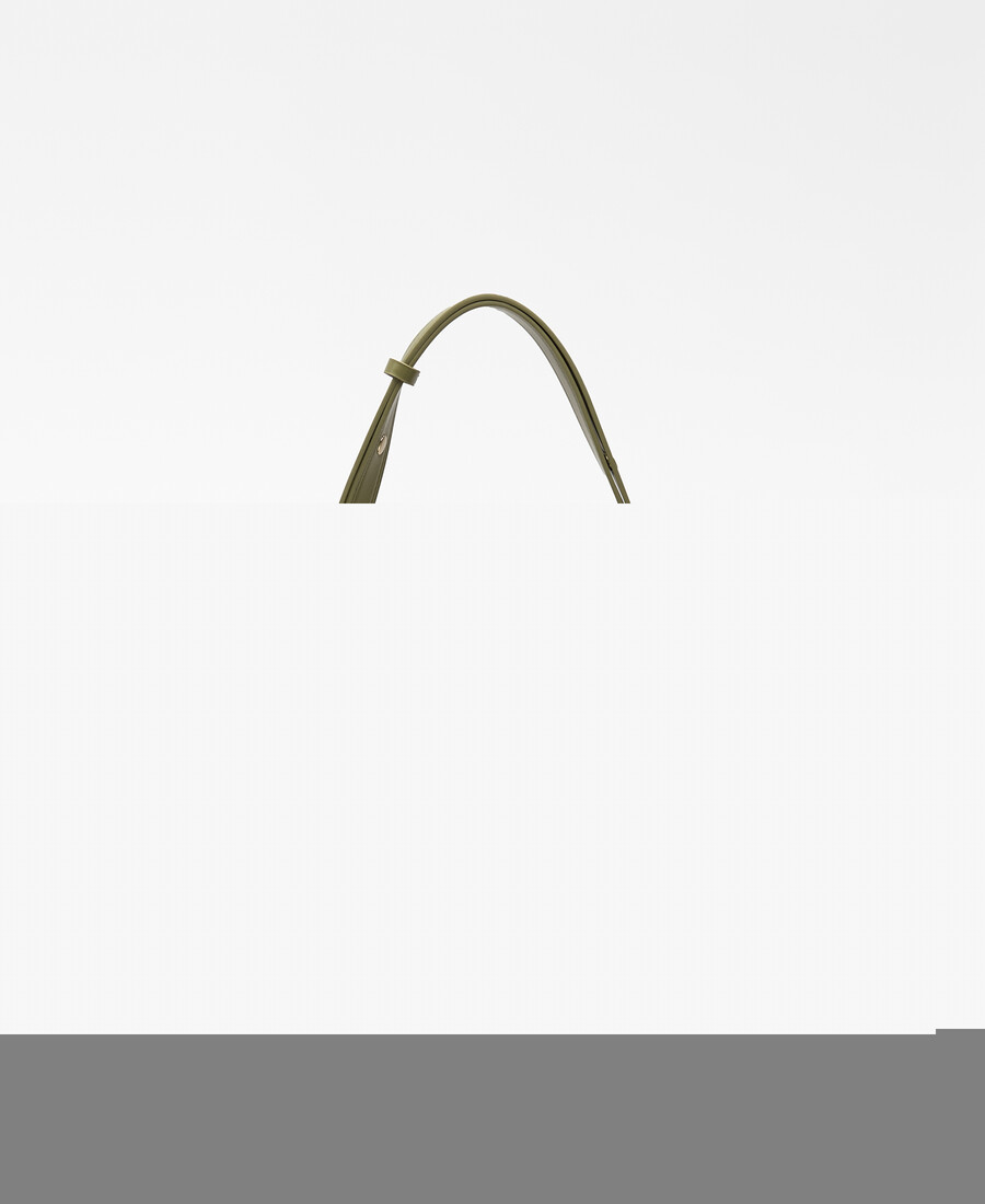 borsa a tracolla in pelle e non in pelle da donna