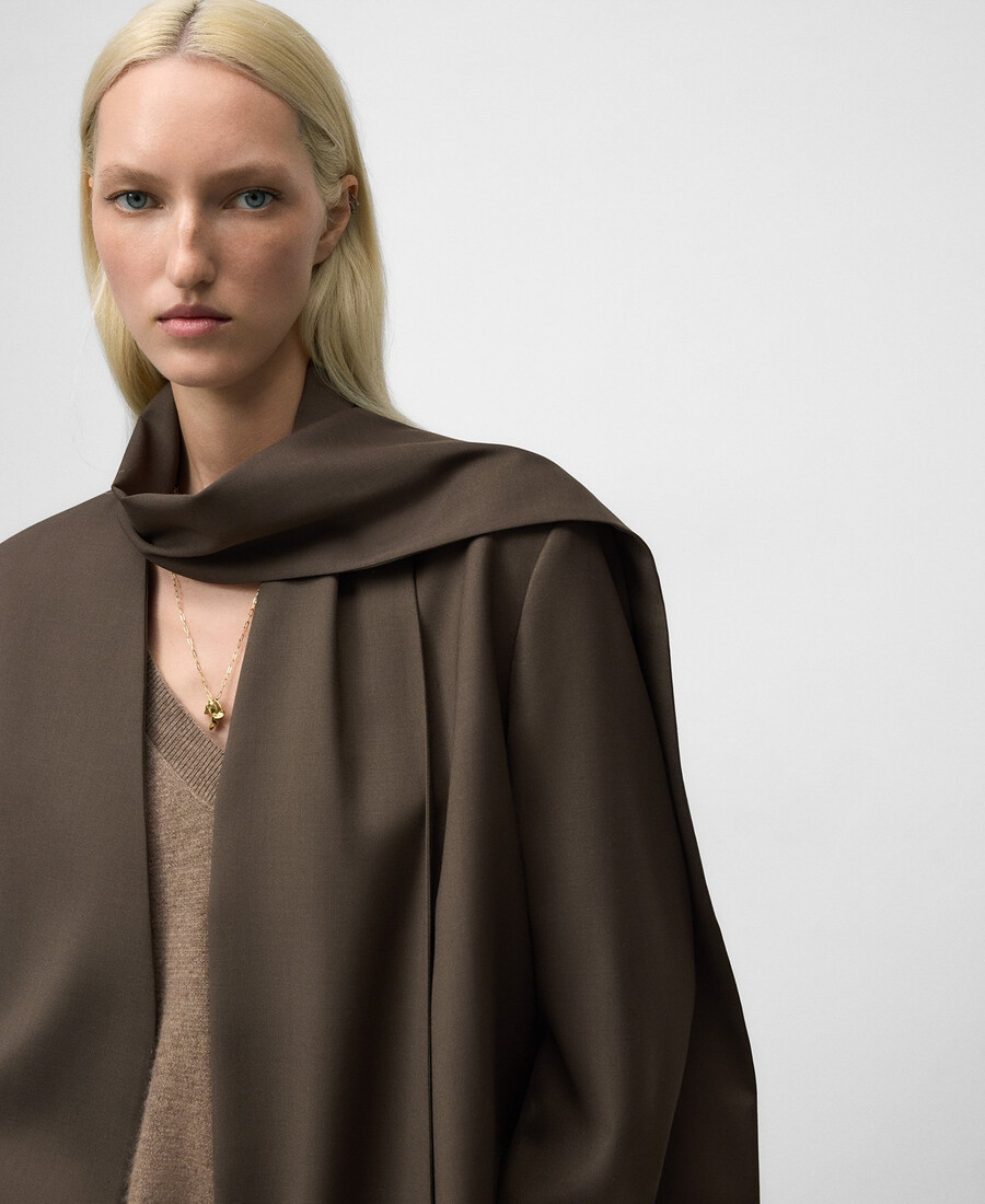 blazer sartoriale con collo a sciarpa da donna