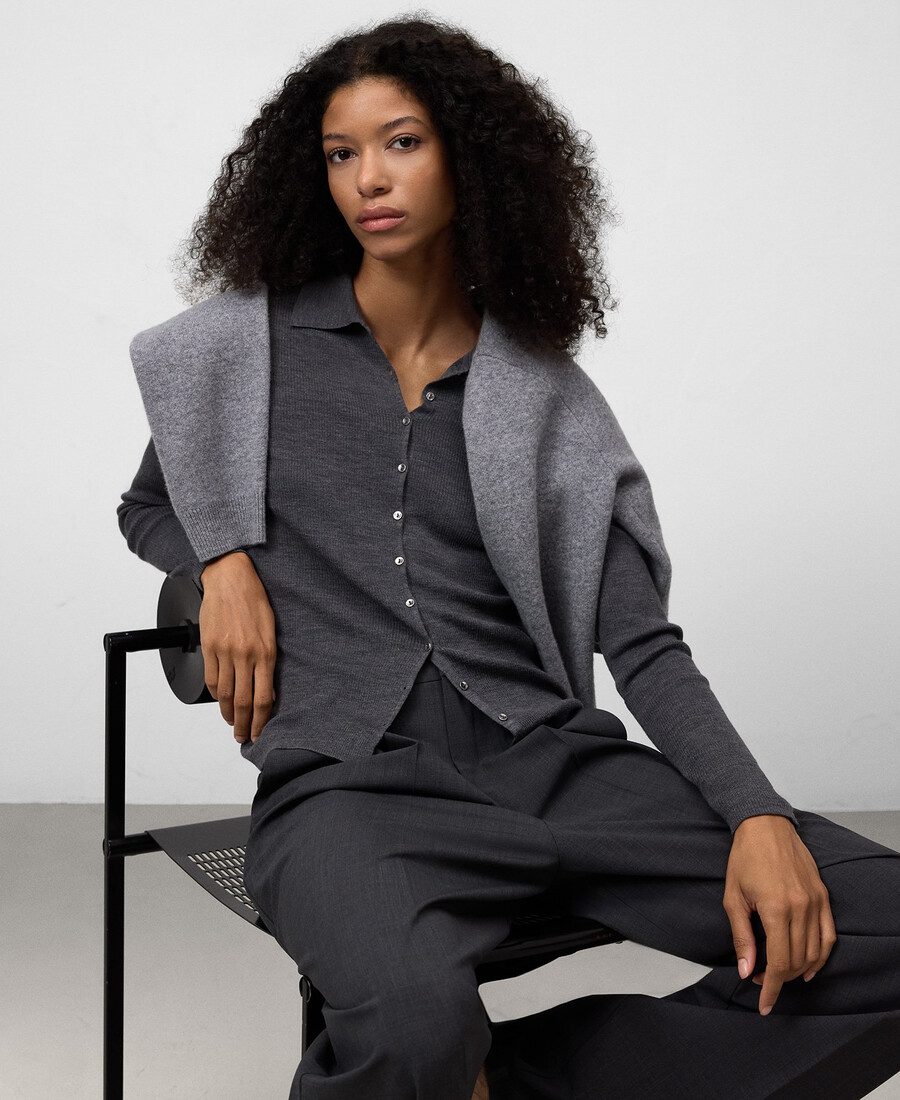 cardigan aderente in lana merino da donna