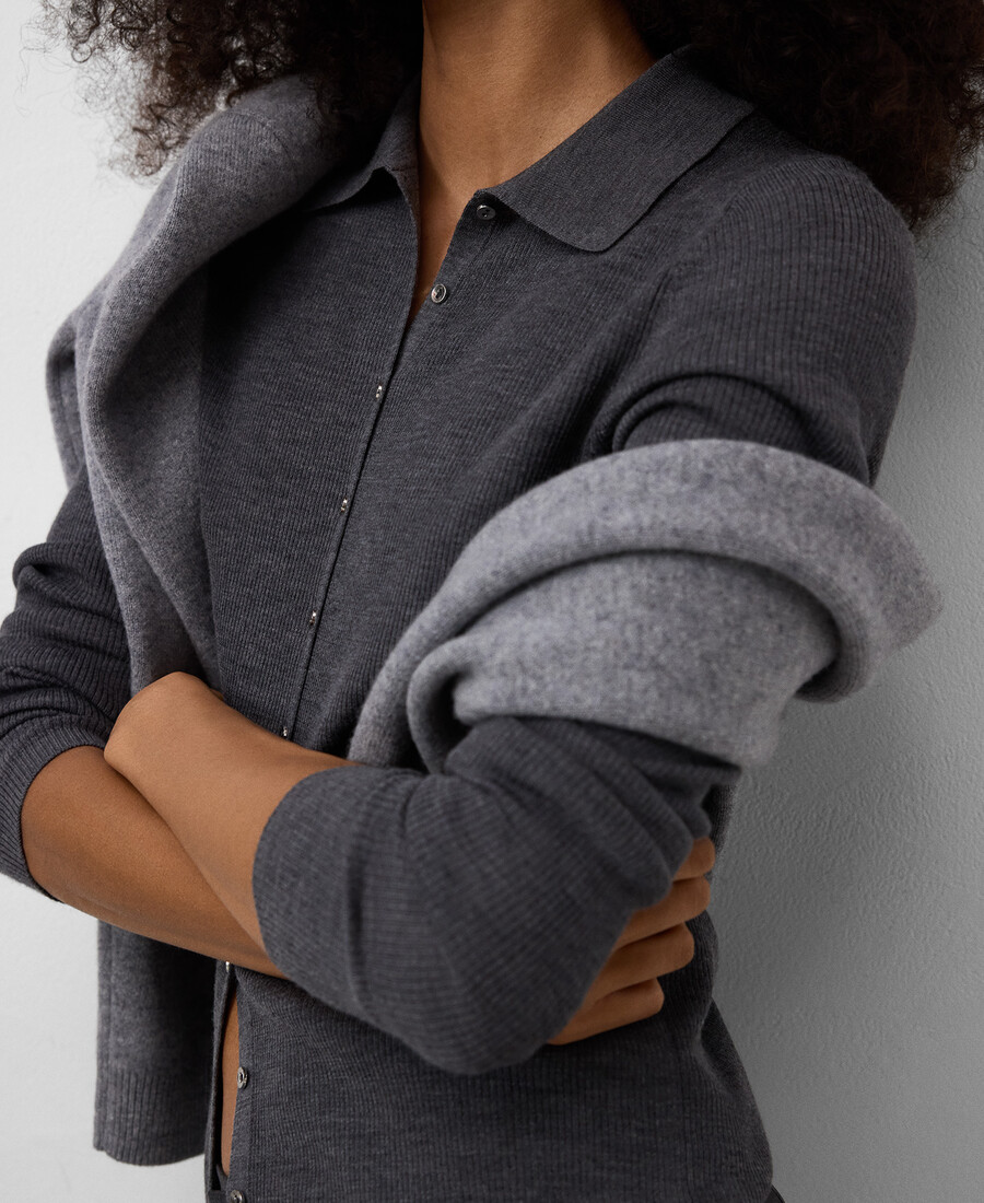 cardigan aderente in lana merino da donna
