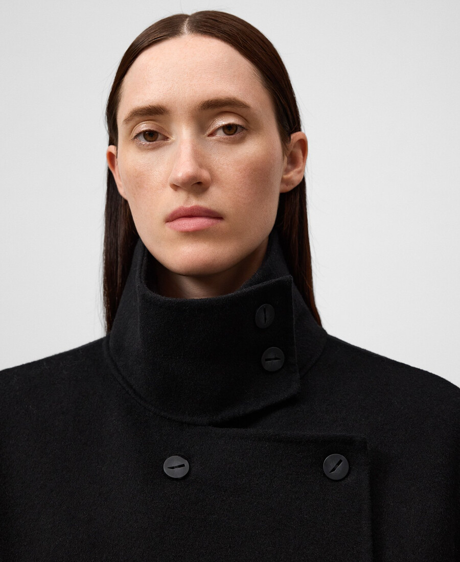 cappotto donna con collo a imbuto e incrocio sul davanti