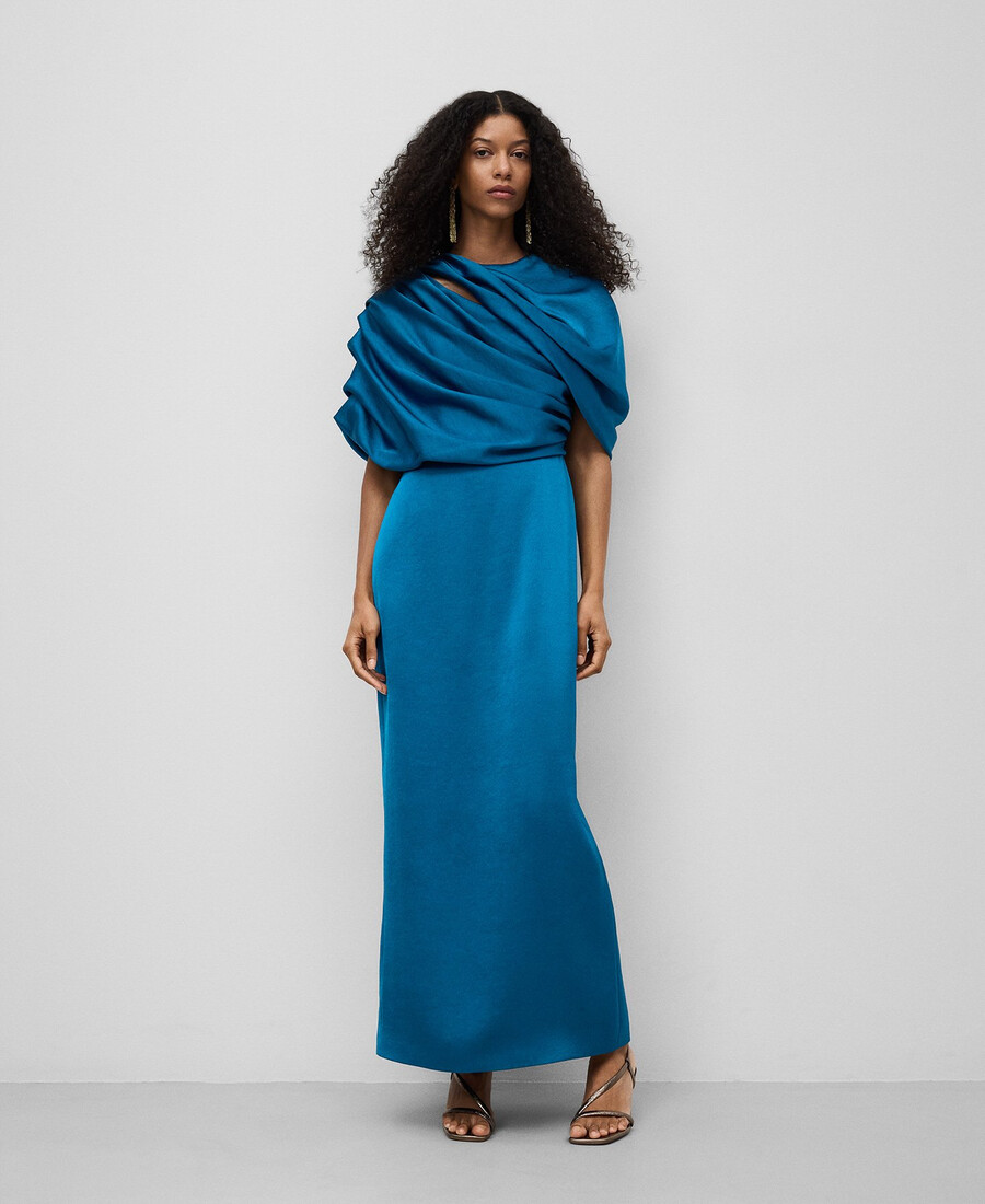 abito lungo drappeggiato da donna