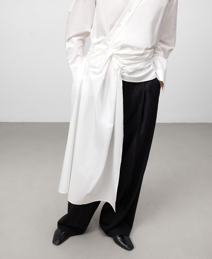 camicia avvolgente con godet laterale da donna