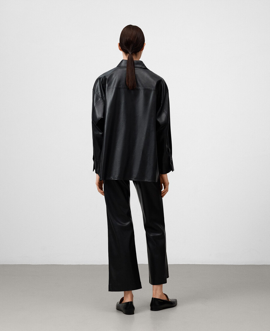 camicia nera da donna in tessuto non pelle