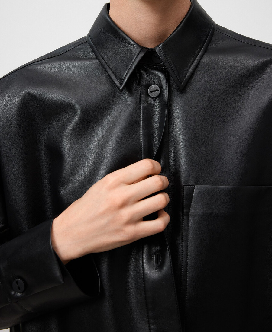 camicia nera da donna in tessuto non pelle