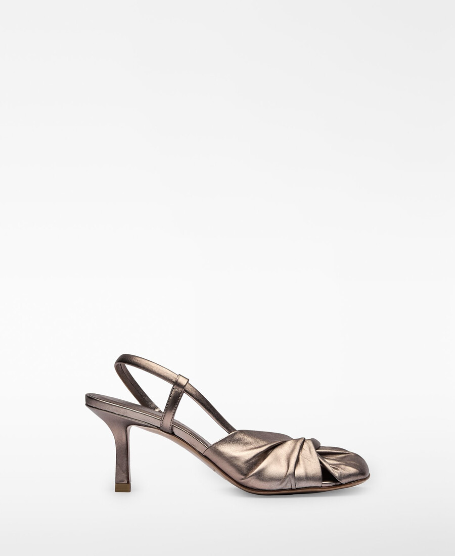 scarpa con tacco in pelle arricciata da donna