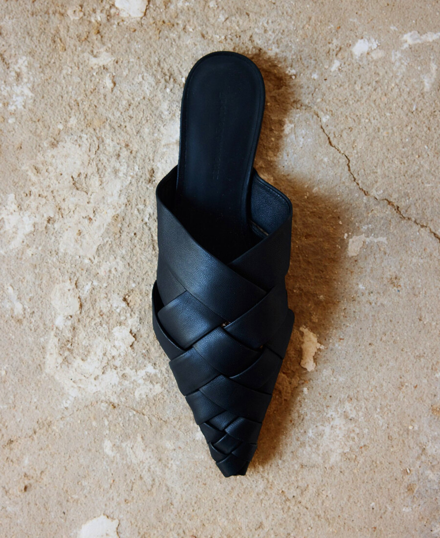 mule in pelle intrecciata da donna