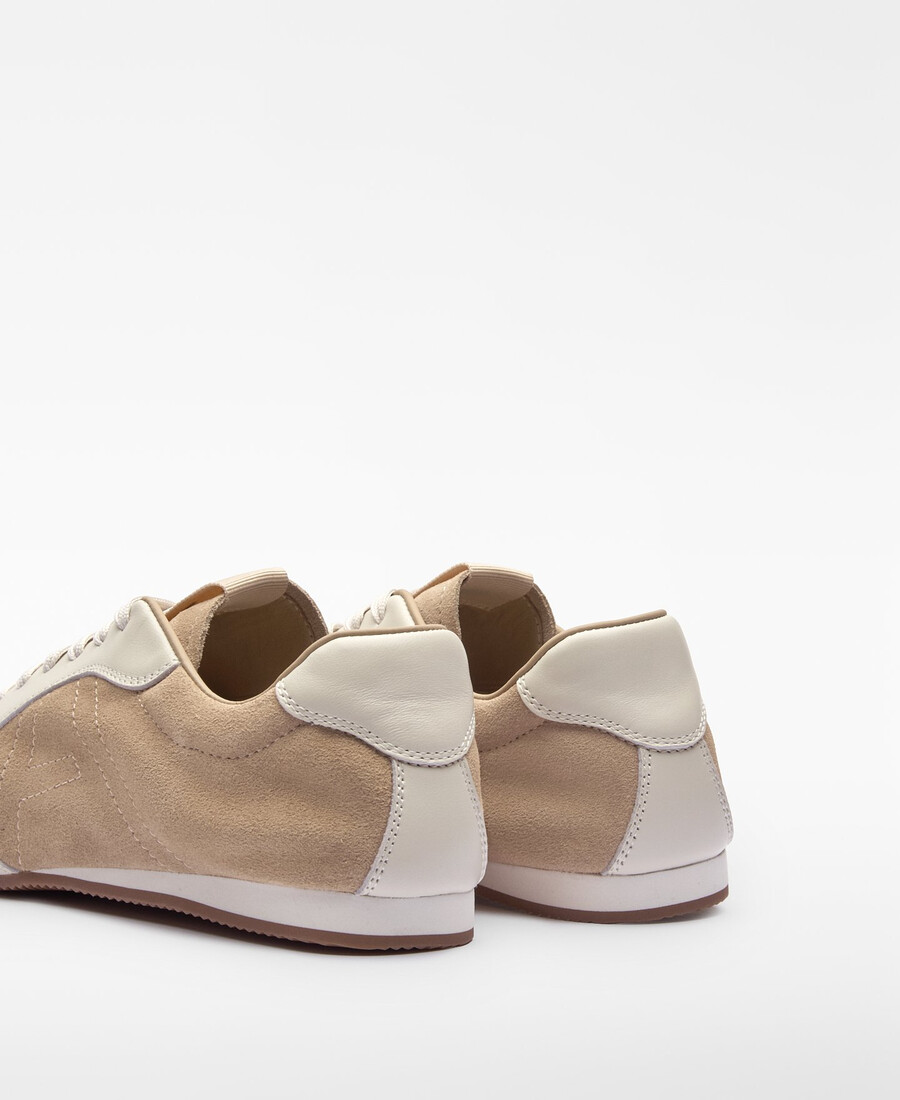 sneaker da donna in pelle con logo cucito