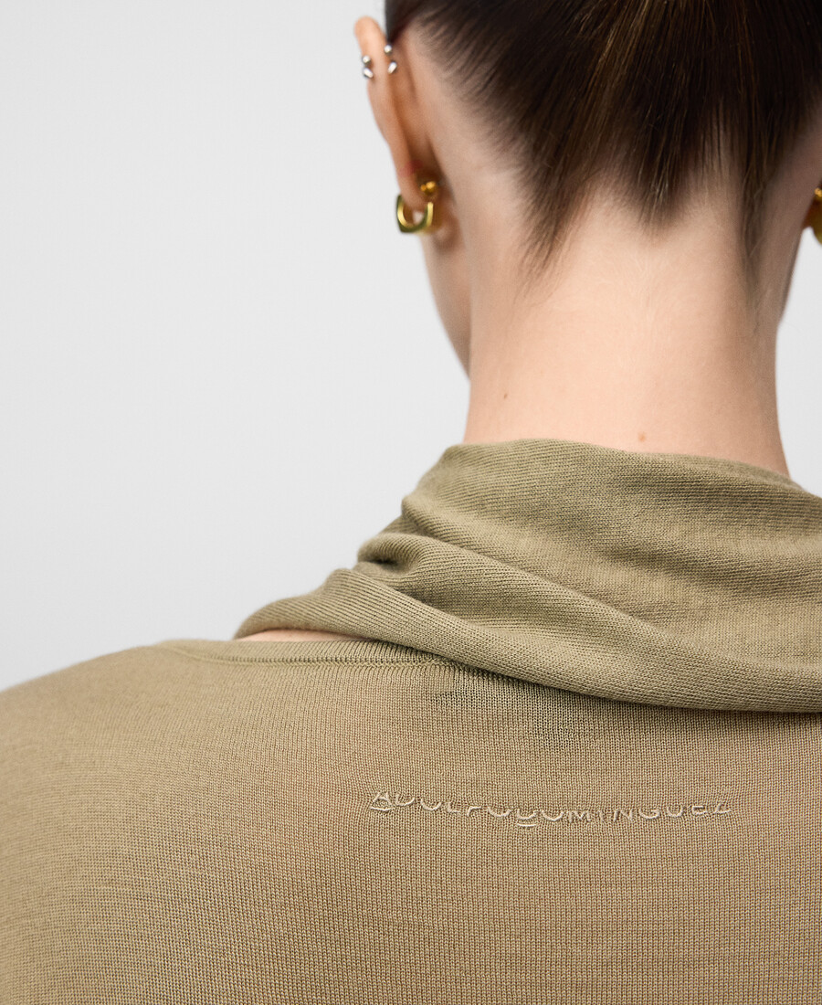 maglione collo sciarpa in lana merino donna