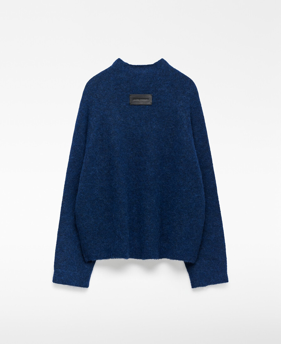 maglione da donna in maglia con collo a imbuto