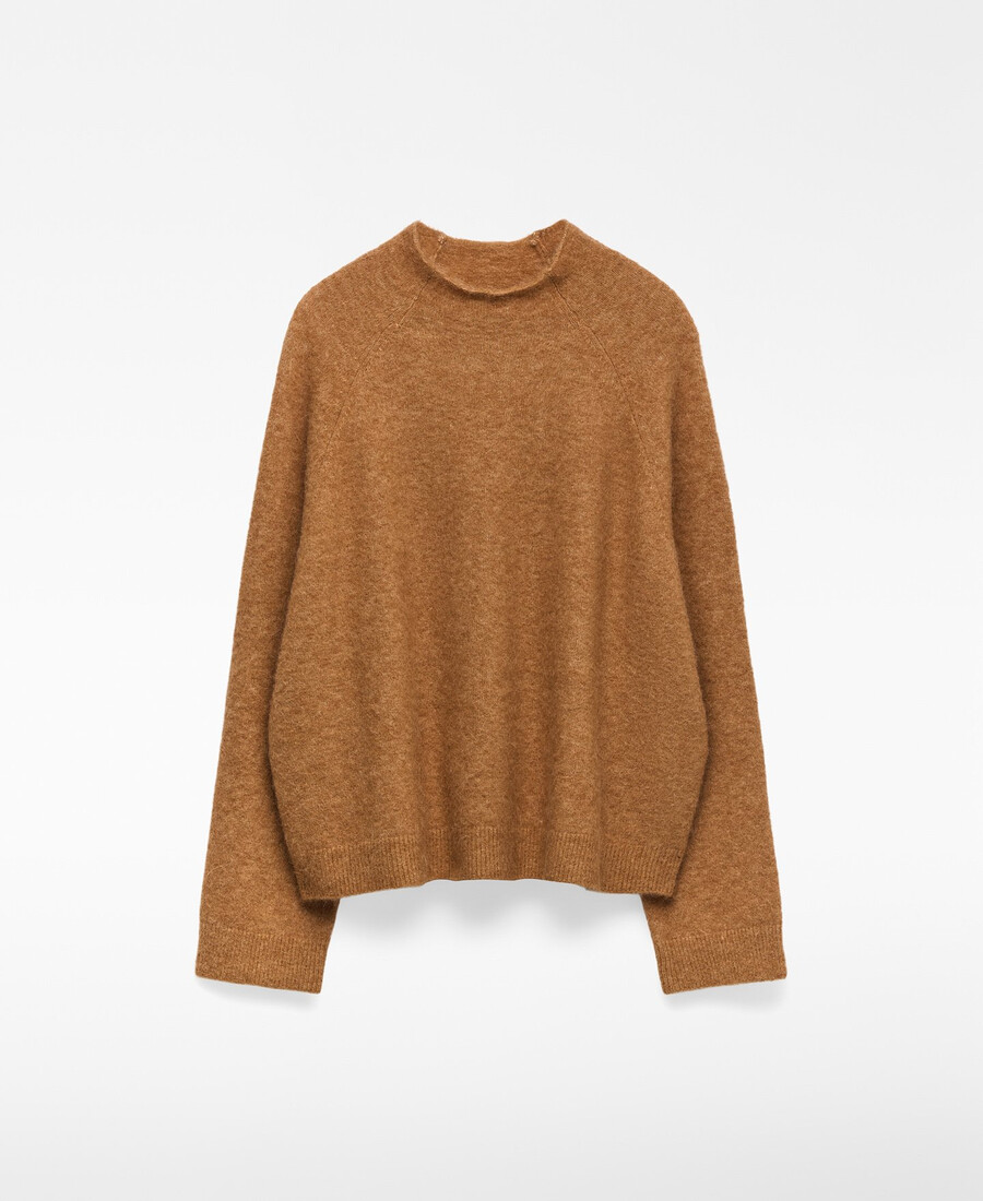 maglione corto da donna in maglia con colletto perkins