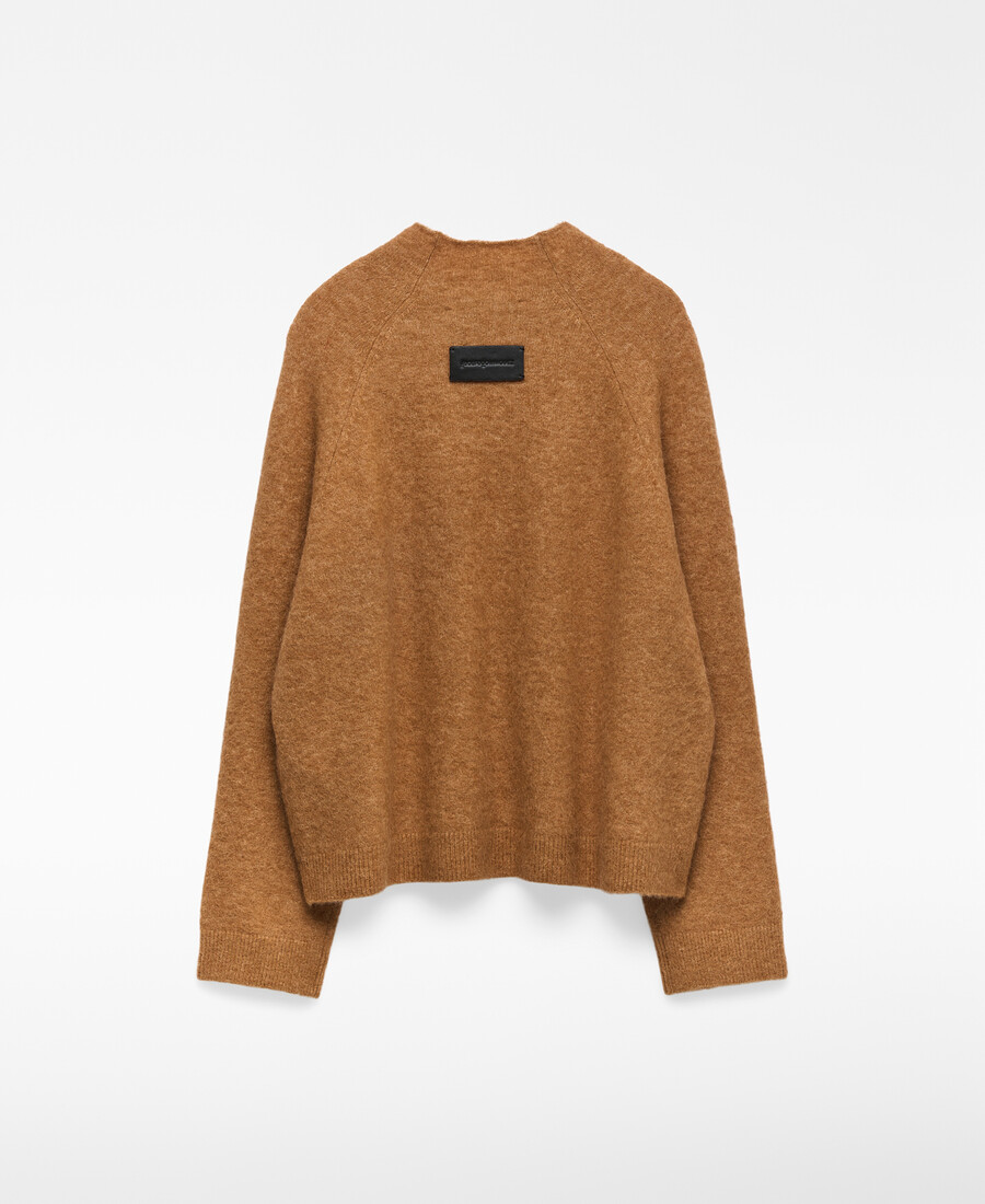maglione corto da donna in maglia con colletto perkins