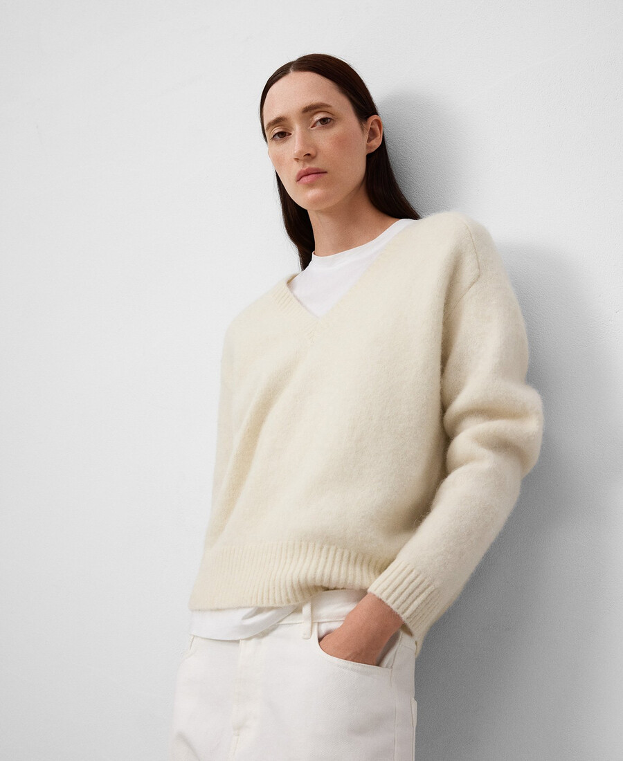 maglione in maglia con scollo a v da donna