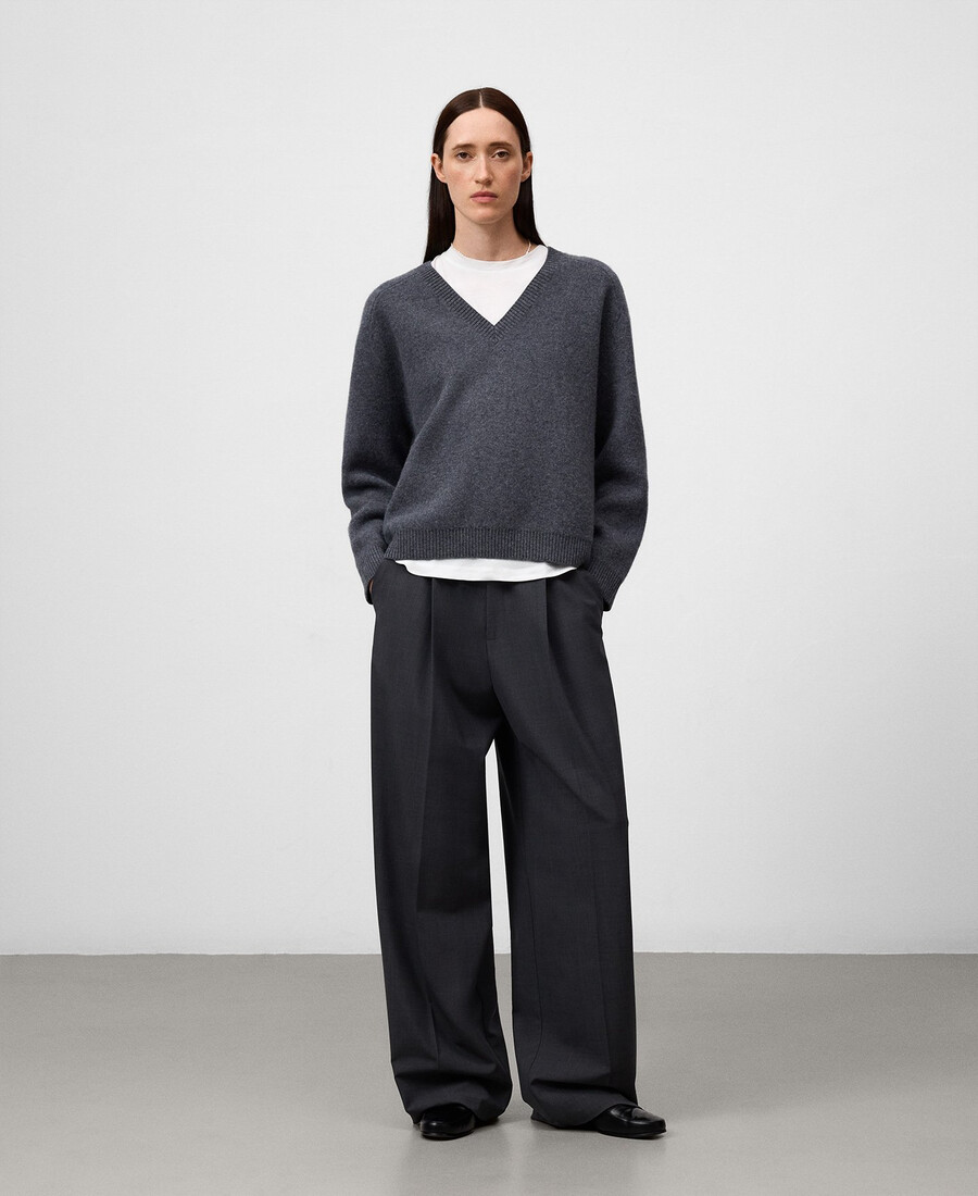 maglione donna in lana con scollo a v