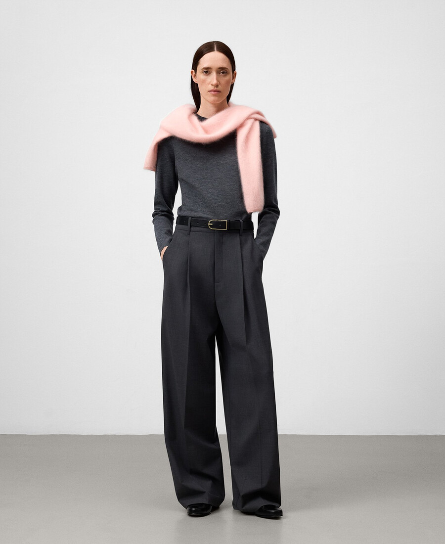 maglione donna in maglia con scollo asimmetrico