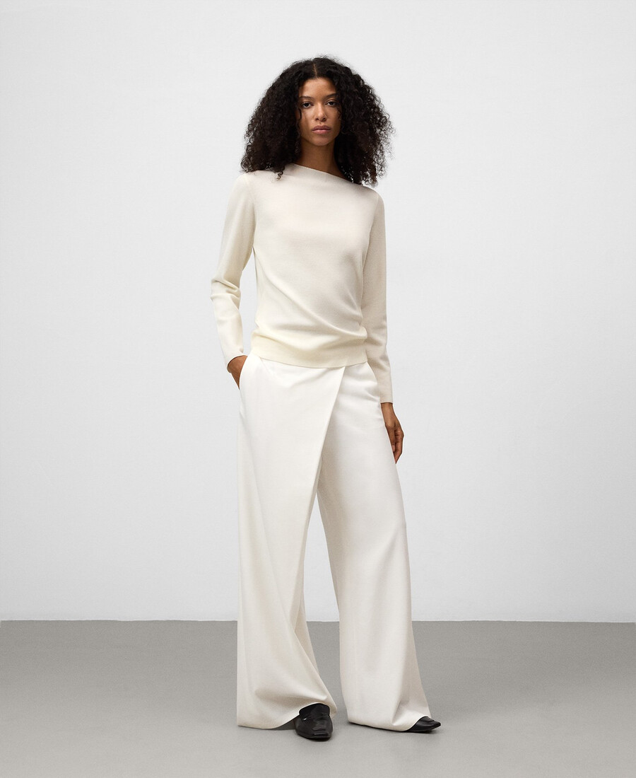 maglione donna in maglia con scollo asimmetrico