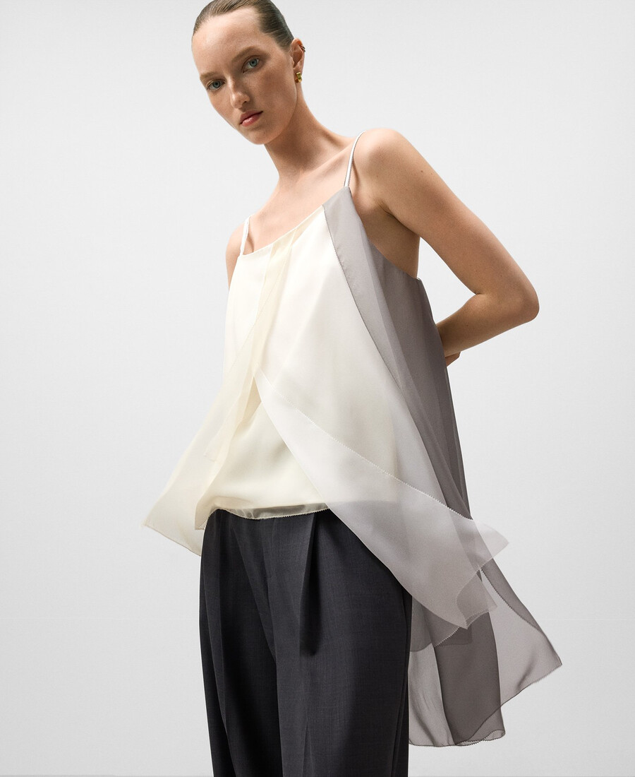 top a strati con spalline sottili da donna