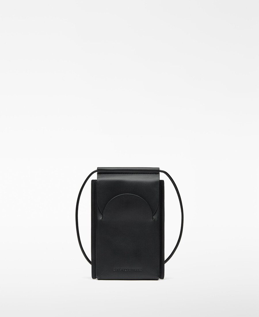 porta cellulare in pelle con patta curva da uomo