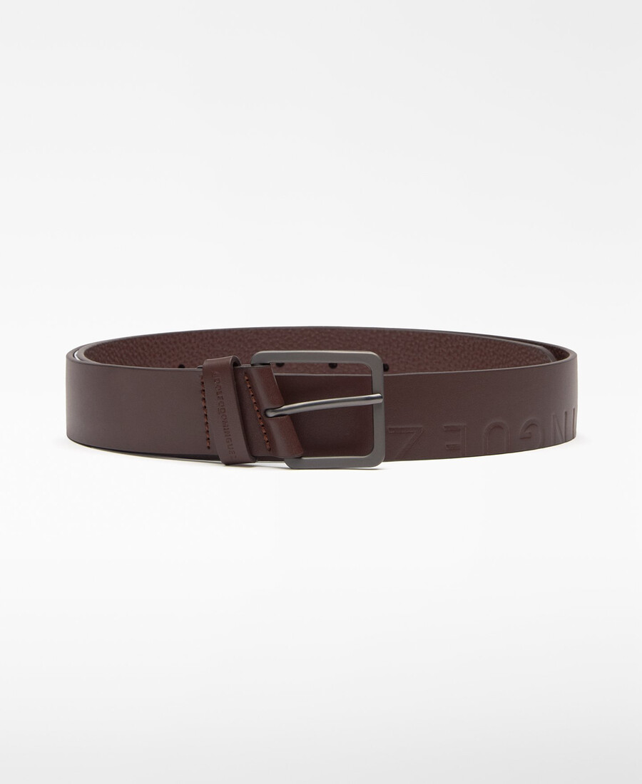 cintura in pelle con logo inciso da uomo