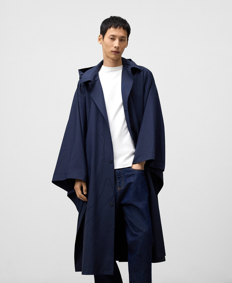 mantella oversize ricamata con cappuccio da uomo