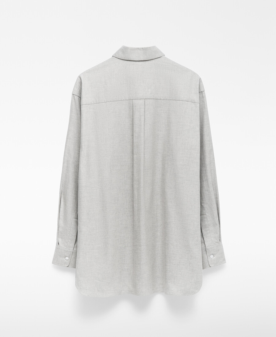 camicia da uomo con colletto alla francese dalla vestibilità comoda
