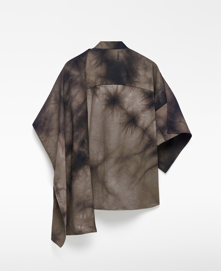 camicia tie-dye con scialle da uomo