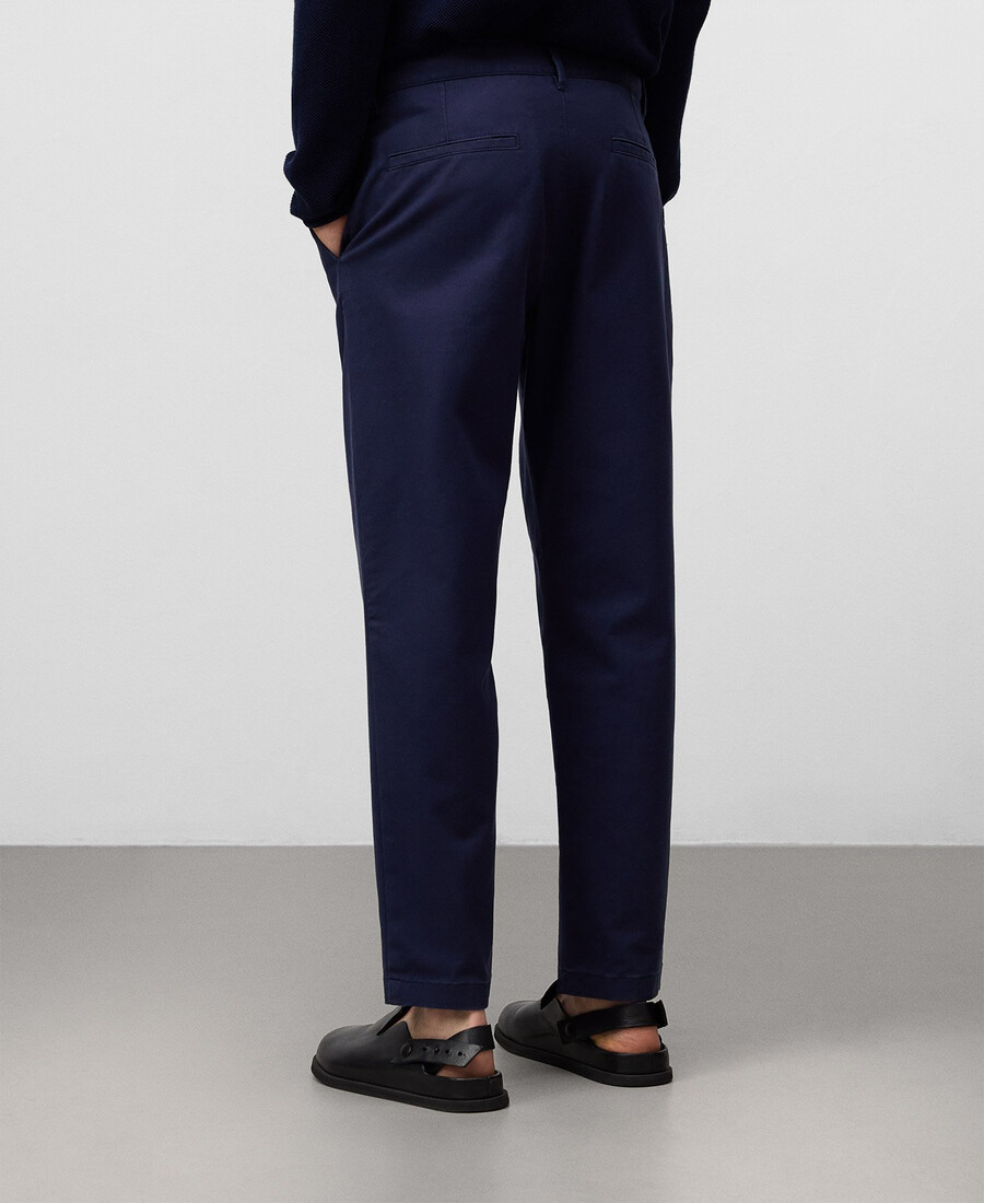 pantaloni uomo in cotone con pieghe