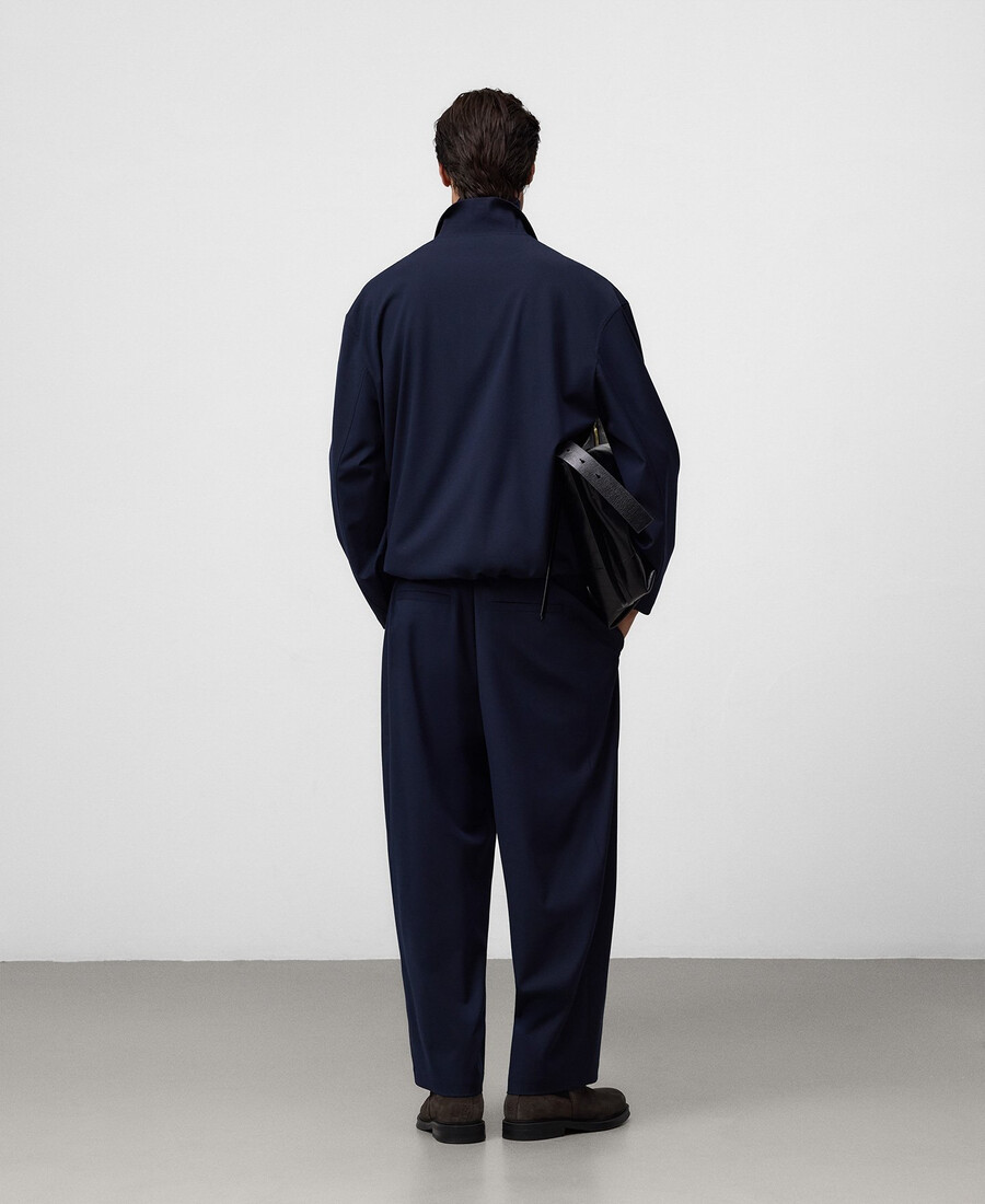 pantaloni uomo modello barrel fit